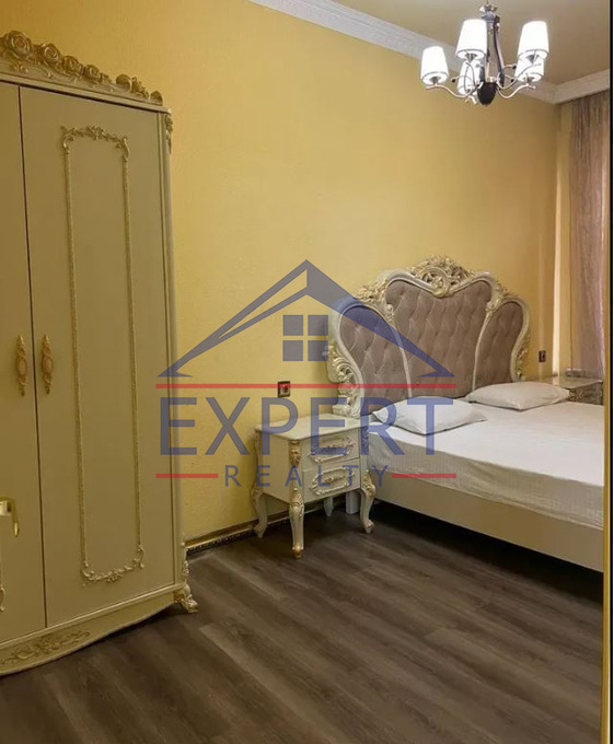 ԿԵՆՏՐՈՆ, ԳԵՎՈՐԳ ՋԱՀՈՒԿՅԱՆ ՓՈՂՈՑ, 6 ՍԵՆՅԱԿ