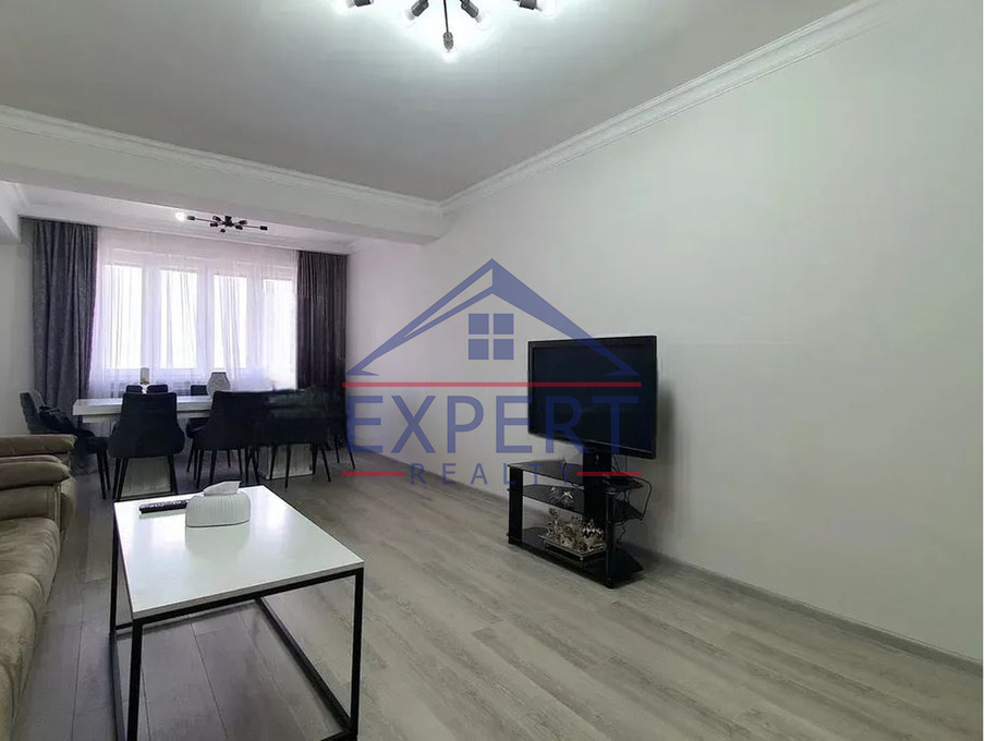 ԱՐԱԲԿԻՐ, ԹԲԻԼԻՍՅԱՆ ԽՃՈՒՂԻ, 3 ՍԵՆՅԱԿ