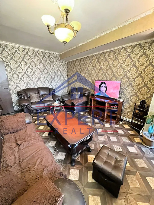 ԷՐԵԲՈՒՆԻ, ԱՐՑԱԽԻ ՊՈՂՈՏԱ, 3 ՍԵՆՅԱԿ