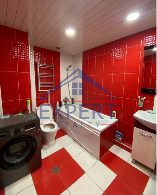 ԿԵՆՏՐՈՆ , ԲՐՅՈՒՍՈՎԻ ՓՈՂՈՑ, 3 ՍԵՆՅԱԿ