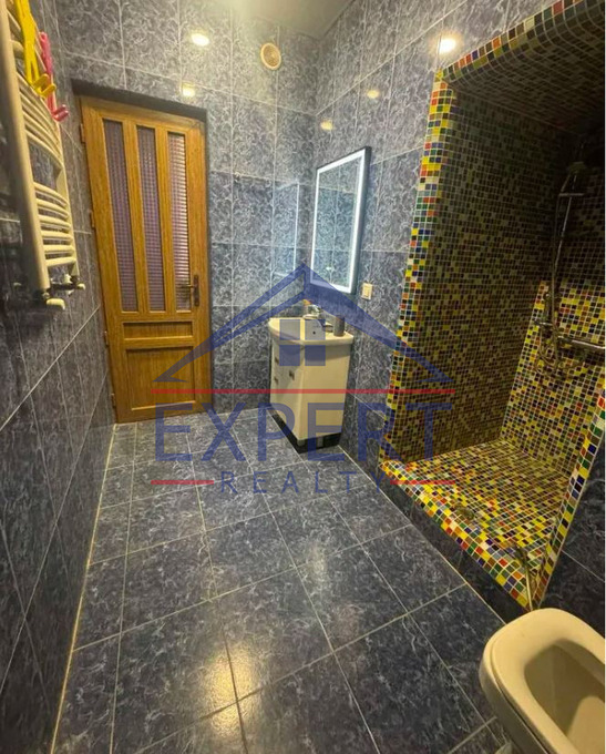 ԷՐԵԲՈԻՆԻ, ԼԻՍԻՆՅԱՆ ՓՈՂՈՑ, 8+ ՍԵՆՅԱԿ