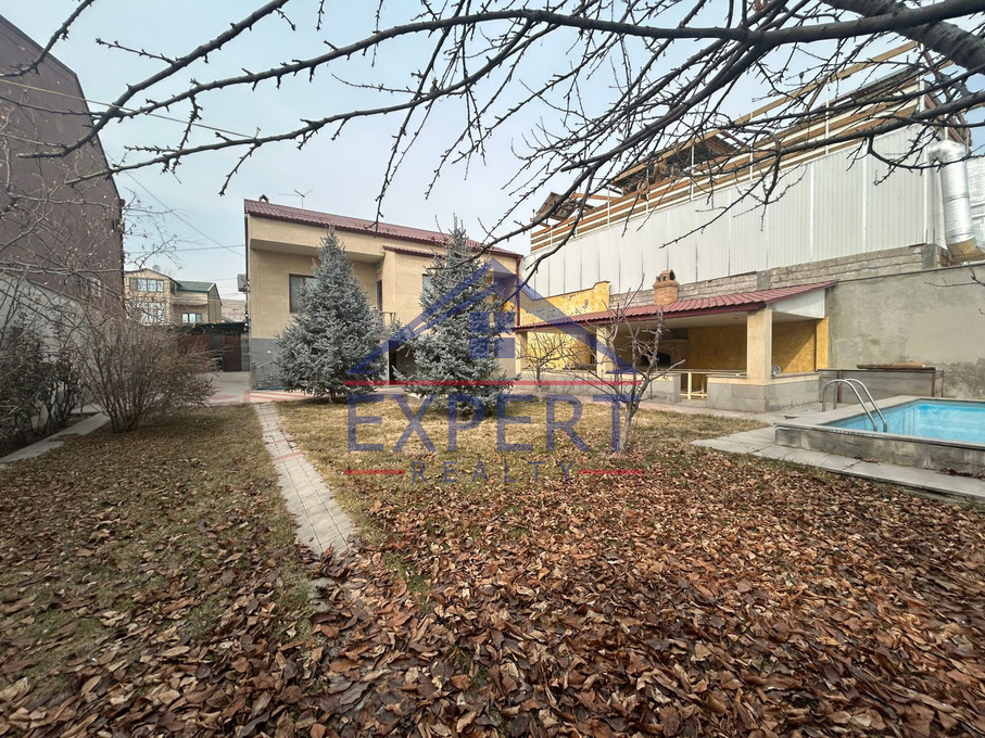 ԴԱՎԹԱՇԵՆ, ԴԱՎԹԱՇԵՆ 7-ՐԴ ՓՈՂՈՑ, 4 ՍԵՆՅԱԿ