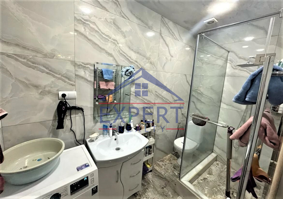 ԱՐԱԲԿԻՐ, ԿՈՄԻՏԱՍԻ ՊՈՂՈՏԱ, 3 ՍԵՆՅԱԿ