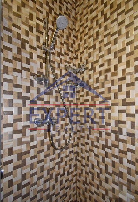 ԿԵՆՏՐՈՆ, ԱՄԻՐՅԱՆ ՓՈՂՈՑ, 2 ՍԵՆՅԱԿ