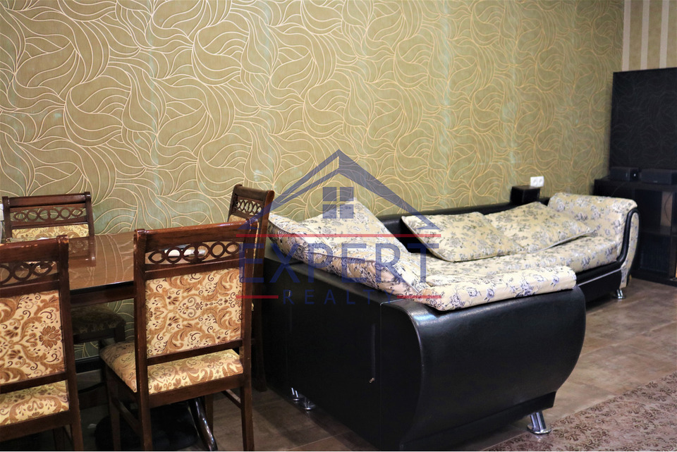 ԿԵՆՏՐՈՆ, ՎԵՐԻՆ ԱՆՏԱՌԱՅԻՆ ՓՈՂՈՑ, 3 ՍԵՆՅԱԿ