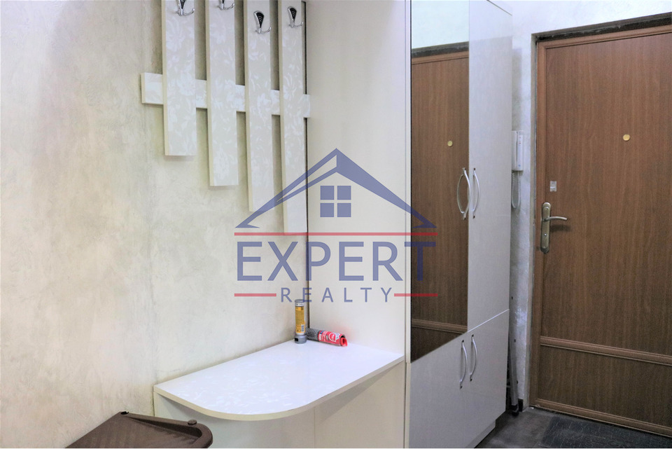 ԿԵՆՏՐՈՆ, ՎԵՐԻՆ ԱՆՏԱՌԱՅԻՆ ՓՈՂՈՑ, 3 ՍԵՆՅԱԿ