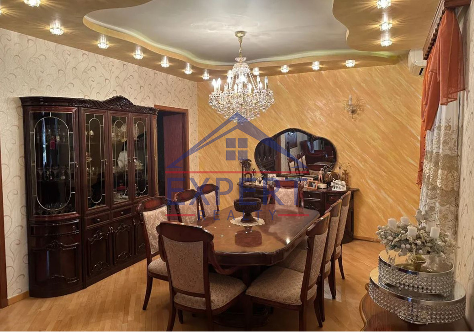 ԷՐԵԲՈՒՆԻ  ,ՆՈՐ ԱՐԵՇԻ ՓՈՂՈՑ   5 ՍԵՆՅԱԿ