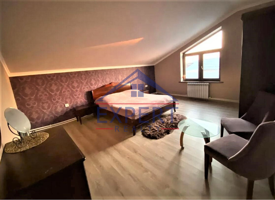 ԷՐԵԲՈՒՆԻ, ՆՈՐ ԱՐԵՇ, 6 ՍԵՆՅԱԿ