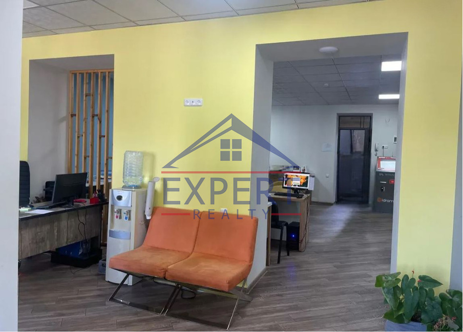 ԿԵՆՏՐՈՆ, ԽՈՐԵՆԱՑՈՒ ՓՈՂՈՑ, 100ՔՄ