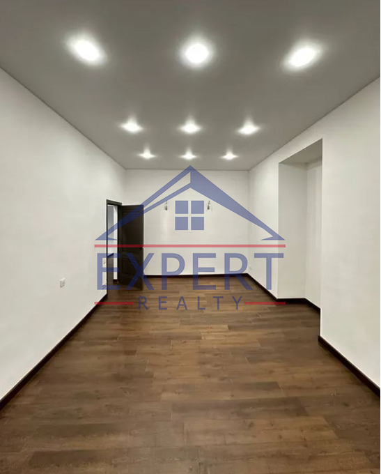 ԿԵՆՏՐՈՆ,ՊՈՒՇԿԻՆԻ ՓՈՂՈՑ 3 ՍԵՆՅԱԿ