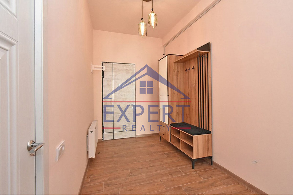 ՔԱՆԱՔԵՌ-ԶԵՅԹՈՒՆ, ՈՒԼՆԵՑԻ ՓՈՂՈՑ, 2ՍԵՆՅԱԿ