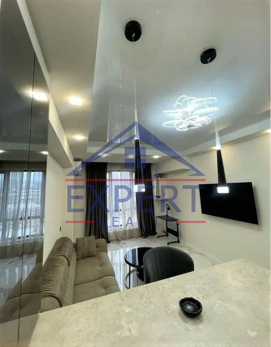 ԿԵՆՏՐՈՆ, ՏԻԳՐԱՆ ՄԵԾ ՊՈՂՈՏԱ, 2 ՍԵՆՅԱԿ