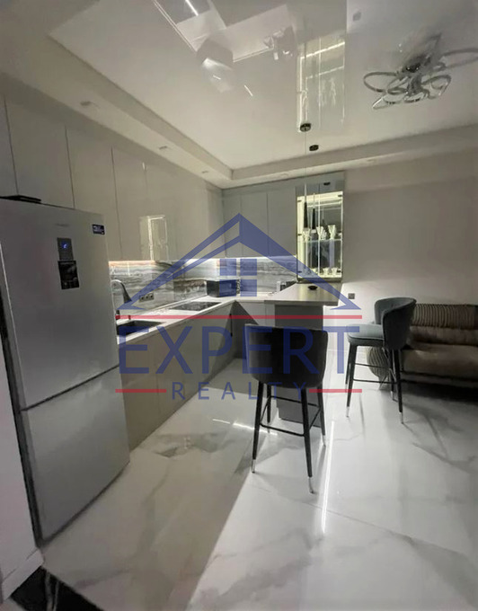 ԿԵՆՏՐՈՆ, ՏԻԳՐԱՆ ՄԵԾ ՊՈՂՈՏԱ, 2 ՍԵՆՅԱԿ