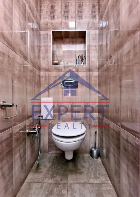 ԱՐԱԲԿԻՐ, ԿՈՄԻՏԱՍԻ ՊՈՂՈՏԱ, 3 ՍԵՆՅԱԿ