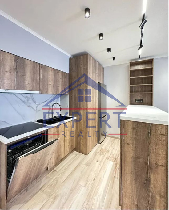 ԱՐԱԲԿԻՐ, ՎԱՀՐԱՄ ՓԱՓԱԶՅԱՆ ՓՈՂՈՑ, 2 ՍԵՆՅԱԿ