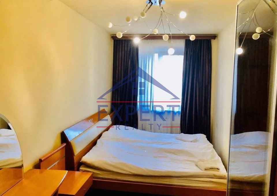 ԿԵՆՏՐՈՆ, ՎԱՐԴԱՆԱՆՑ ՓՈՂՈՑ, 3 ՍԵՆՅԱԿ