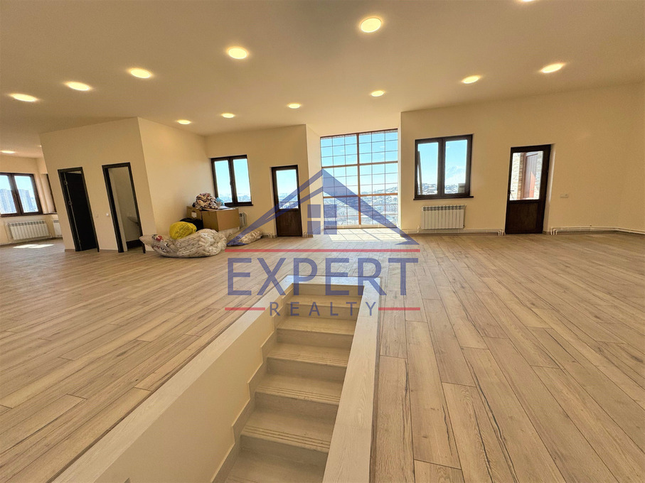 ԿԵՆՏՐՈՆ, ԱԴՄԻՐԱԼ ԻՍԱԿՈՎԻ ՊՈՂՈՏԱ, 150քմ