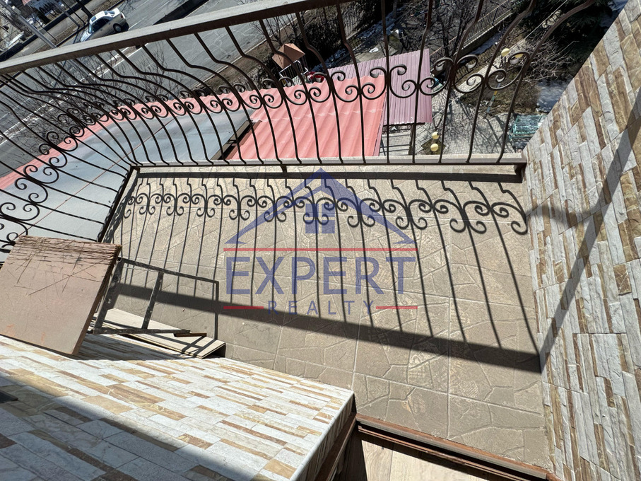 ԿԵՆՏՐՈՆ, ԱԴՄԻՐԱԼ ԻՍԱԿՈՎԻ ՊՈՂՈՏԱ, 150քմ