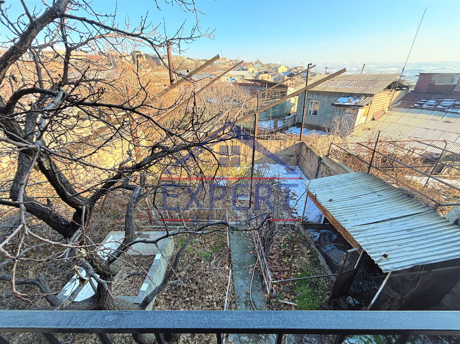 ԷՐԵԲՈՒՆ, ՍԱՐԻ ԹԱՂ,  4ՍԵՆՅԱԿ