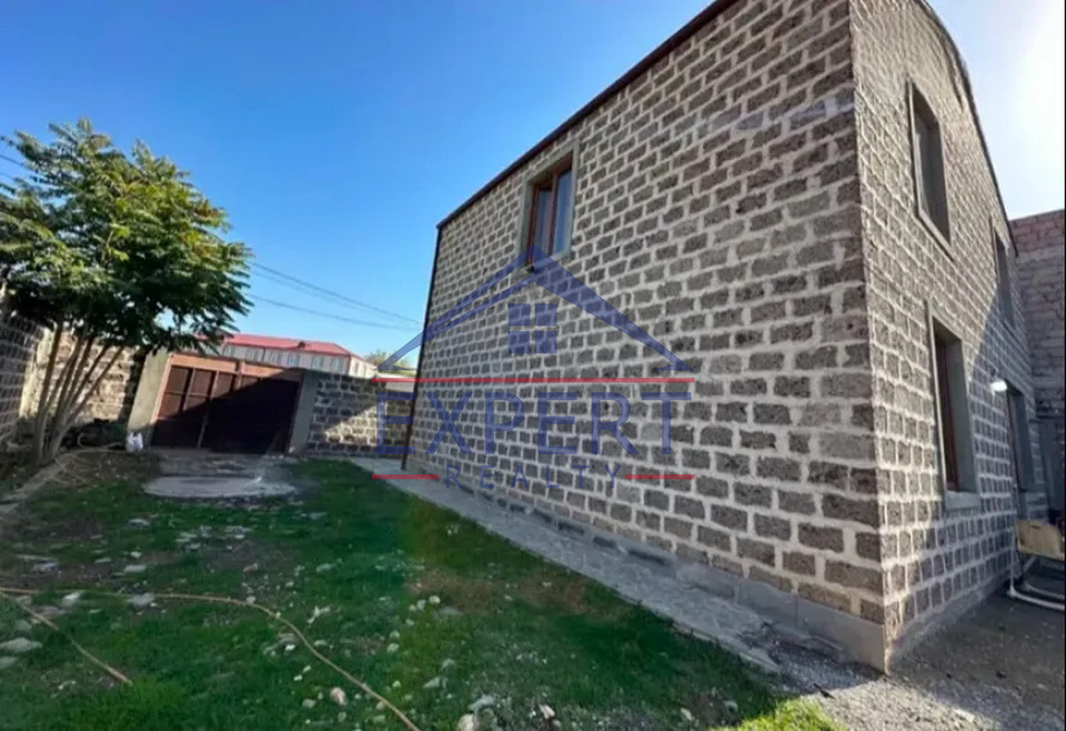 ԱՋԱՓՆՅԱԿ, ՏԻՉԻՆԱՅԻ ՓՈՂՈՑ, 2 ՀԱՐԿԱՆ ՔԱՐԵ ՏՈՒՆ