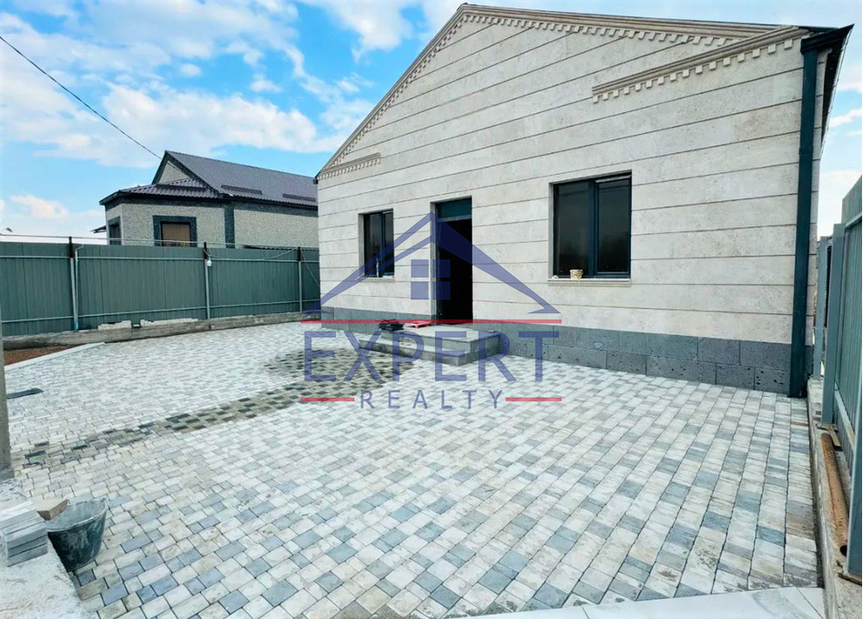 ՄԱԼԱԹԻԱ ՍԵԲԱՍՏԻԱ, ՀԱՂԹԱՆԱԿ ԹԱՂԱՄԱՍ, 4 ՍԵՆՅԱԿ