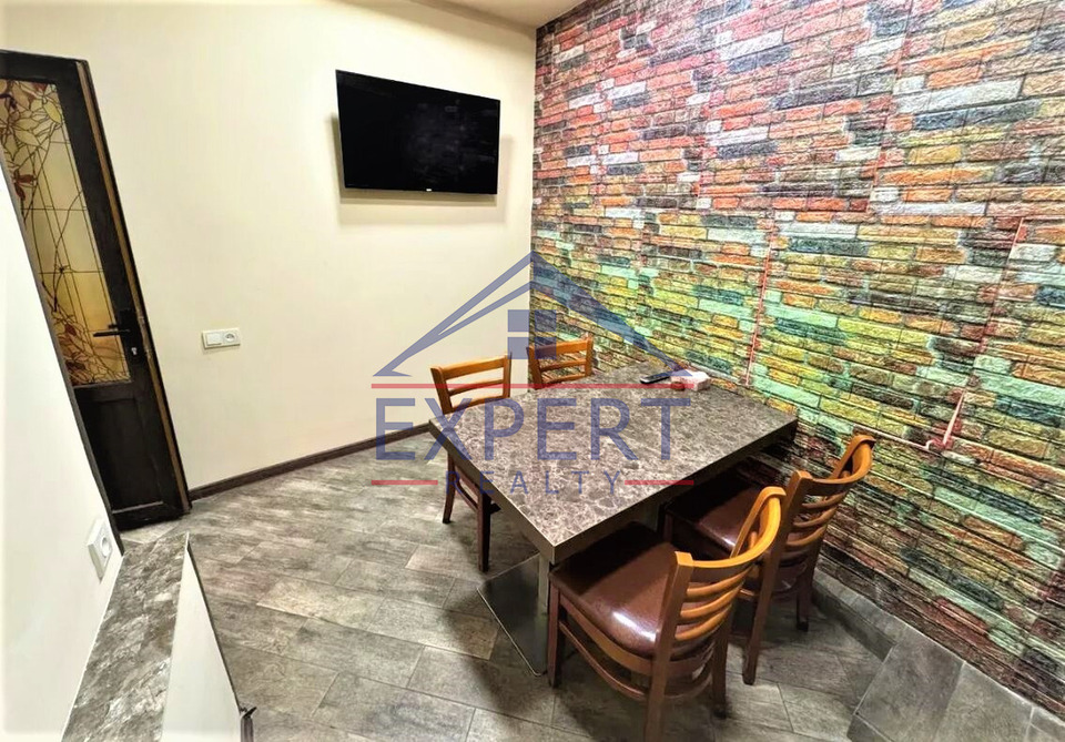 ԿԵՆՏՐՈՆ, ՍԱՅԱԹ ՆՈՎԱ ՊՈՂՈՏԱ, 150ՔՄ