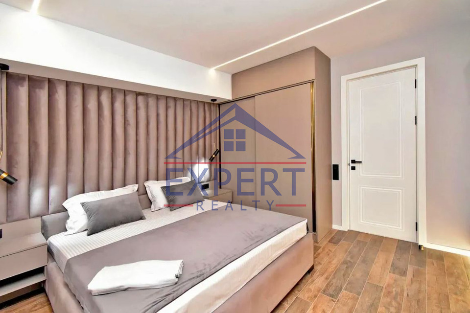 ԿԵՆՏՐՈՆ, ՍԱՐՅԱՆ ՓՈՂՈՑ, 3 ՍԵՆՅԱԿ