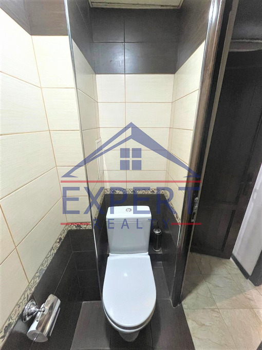 ԱՎԱՆ, ԻՍԱՀԱԿՅԱՆ ԹԱՂԱՄԱՍ, 4 ՍԵՆՅԱԿ