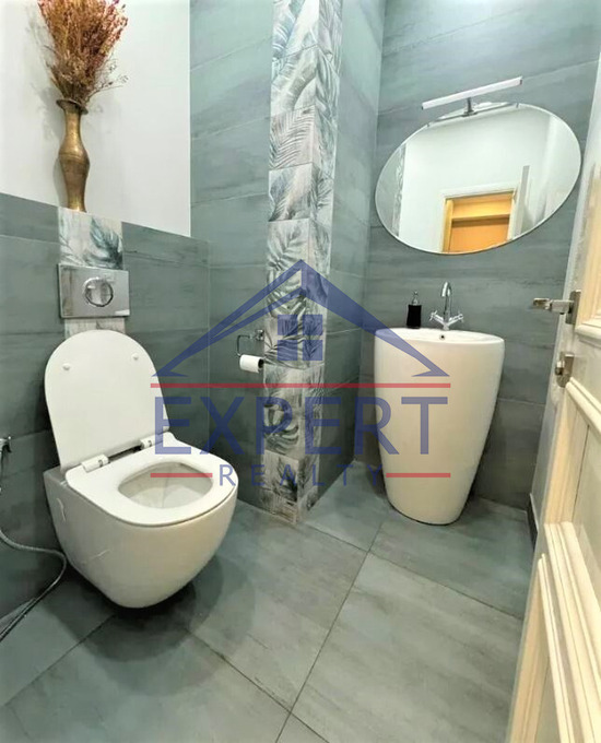 ԱՐԱԲԿԻՐ, ՕՐԲԵԼԻ ԵՂԲԱՅՐՆԵՐԻ ՓՈՂՈՑ, 3 ՍԵՆՅԱԿ