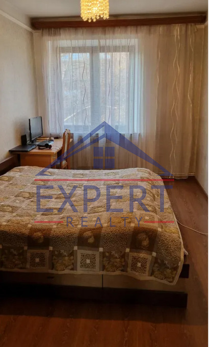 ԱՐԱԲԿԻՐ,ԱԶԱՏՈՒԹՅԱՆ ՊՈՂՈՏԱ 4  ՍԵՆՅԱԿ