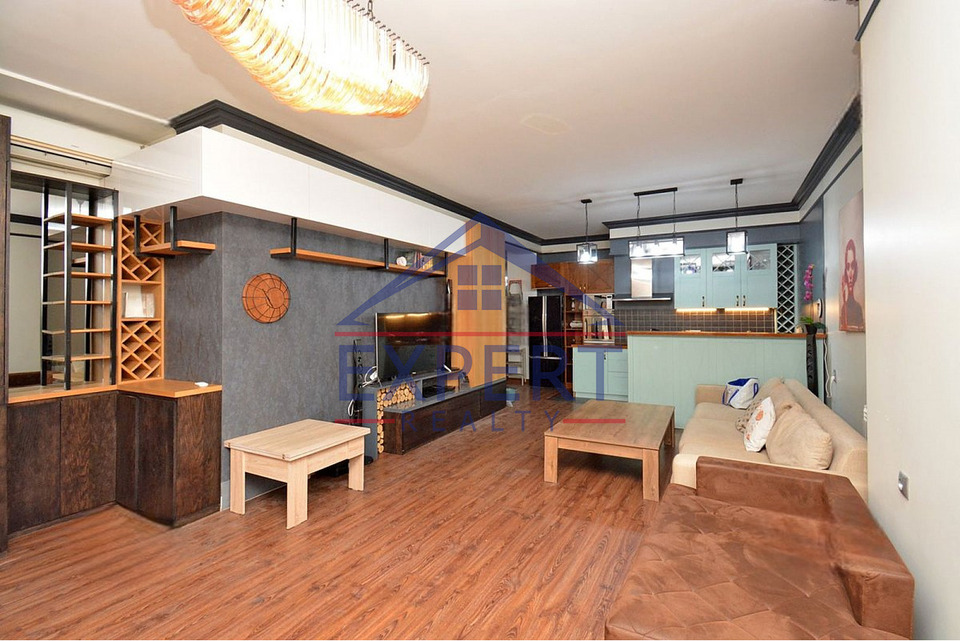 ԿԵՆՏՐՈՆ, ՍԱՅԱԹ ՆՈՎԱ ՊՈՂՈՏԱ, 3 ՍԵՆՅԱԿ