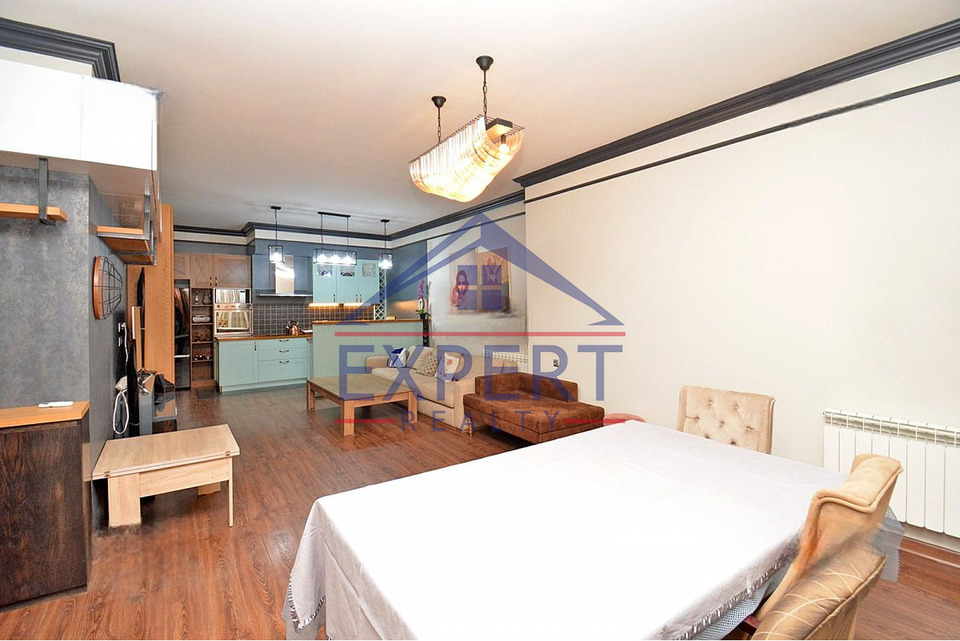 ԿԵՆՏՐՈՆ, ՍԱՅԱԹ ՆՈՎԱ ՊՈՂՈՏԱ, 3 ՍԵՆՅԱԿ