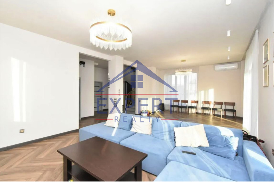 ԱՐԱԲԿԻՐ, ՂԱՓԱՆՑՅԱՆ ՓՈՂՈՑ, 5 ՍԵՆՅԱԿ