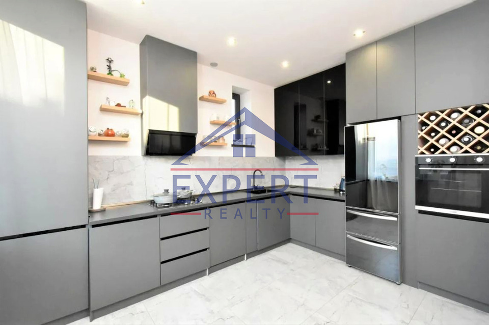 ԱՐԱԲԿԻՐ, ՂԱՓԱՆՑՅԱՆ ՓՈՂՈՑ, 5 ՍԵՆՅԱԿ