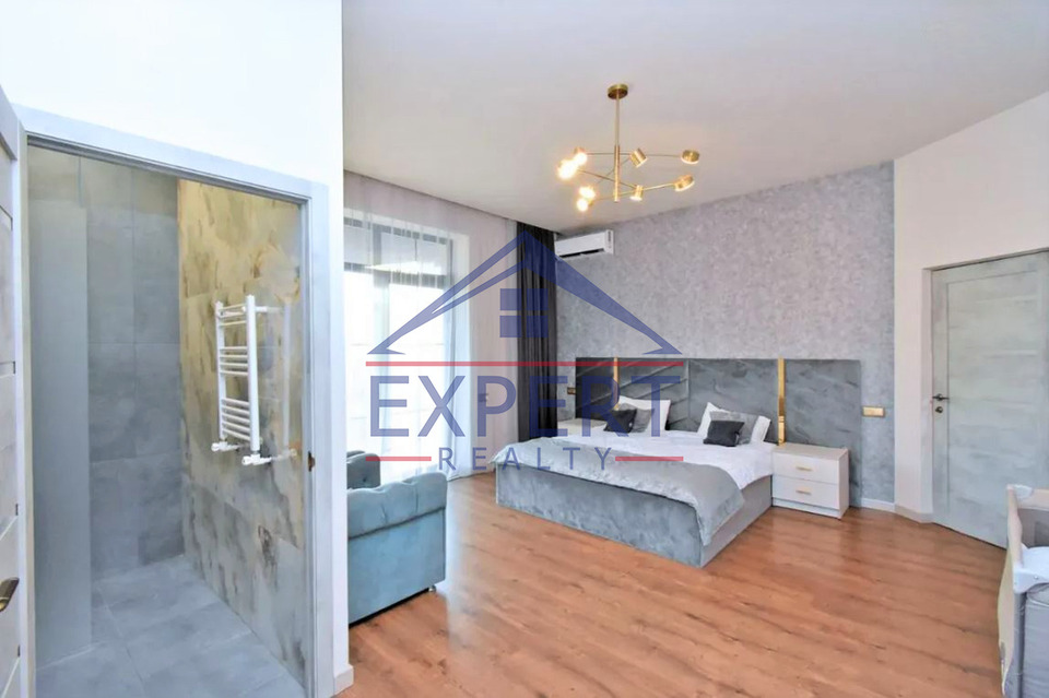 ԱՐԱԲԿԻՐ, ՂԱՓԱՆՑՅԱՆ ՓՈՂՈՑ, 5 ՍԵՆՅԱԿ