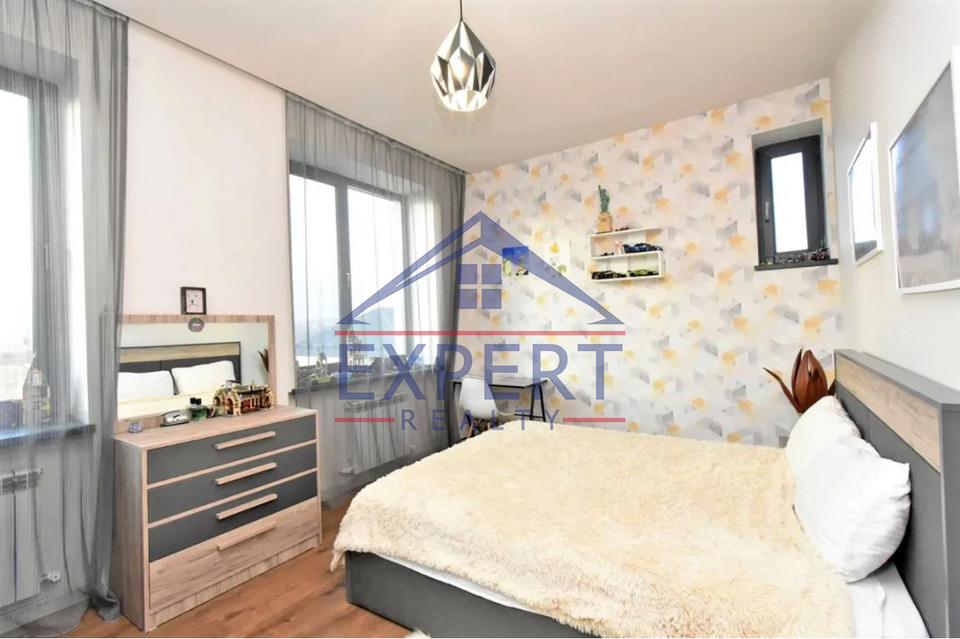 ԱՐԱԲԿԻՐ, ՂԱՓԱՆՑՅԱՆ ՓՈՂՈՑ, 5 ՍԵՆՅԱԿ