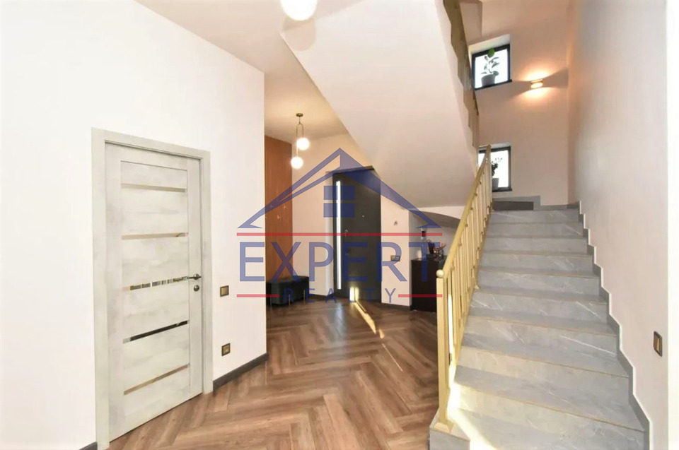 ԱՐԱԲԿԻՐ, ՂԱՓԱՆՑՅԱՆ ՓՈՂՈՑ, 5 ՍԵՆՅԱԿ