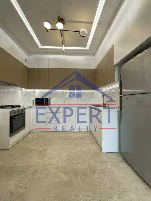 ԱՎԱՆ, ՄԱՐՇԱԼ ԲԱԲԱՋԱՆՅԱՆ, 3 ՍԵՆՅԱԿ