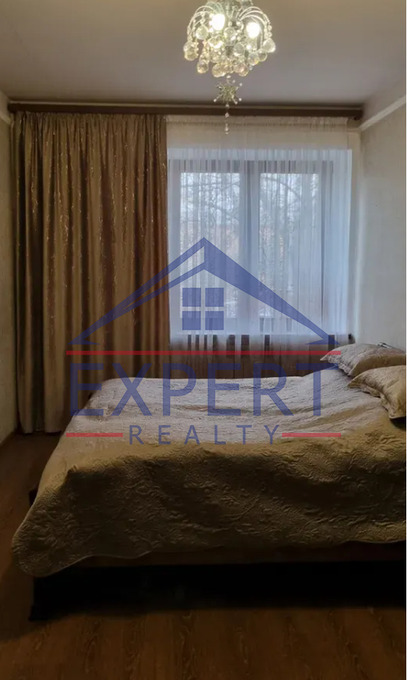 ԱՐԱԲԿԻՐ,ԱԶԱՏՈՒԹՅԱՆ ՊՈՂՈՏԱ 4  ՍԵՆՅԱԿ