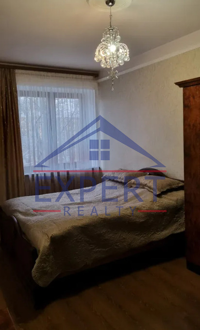 ԱՐԱԲԿԻՐ,ԱԶԱՏՈՒԹՅԱՆ ՊՈՂՈՏԱ 4  ՍԵՆՅԱԿ