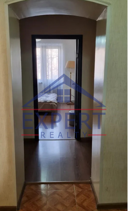 ԱՐԱԲԿԻՐ,ԱԶԱՏՈՒԹՅԱՆ ՊՈՂՈՏԱ 4  ՍԵՆՅԱԿ