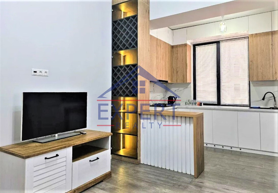 ԱՐԱԲԿԻՐ, ԱԴՈՆՑԻ ՓՈՂՈՑ, 3 ՍԵՆՅԱԿ