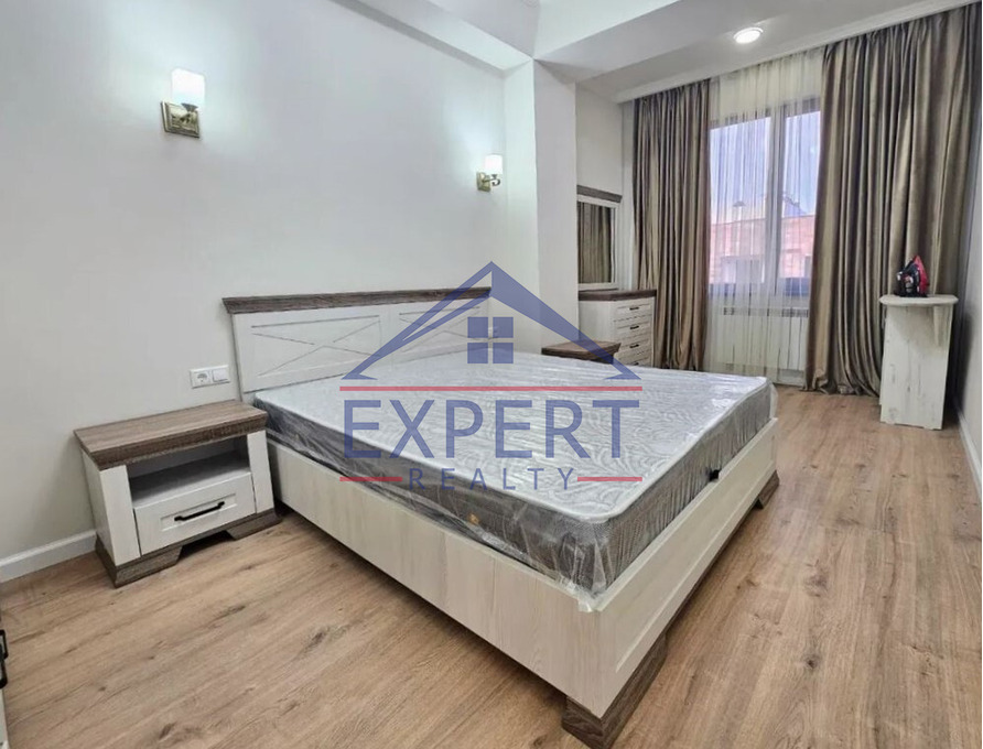 ԱՐԱԲԿԻՐ, ԱԴՈՆՑԻ ՓՈՂՈՑ, 3 ՍԵՆՅԱԿ