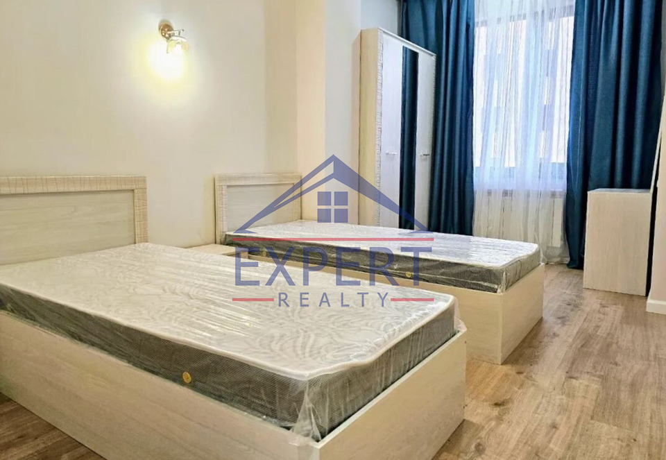 ԱՐԱԲԿԻՐ, ԱԴՈՆՑԻ ՓՈՂՈՑ, 3 ՍԵՆՅԱԿ