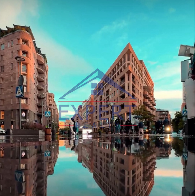 ԿԵՆՏՐՈՆ, ՀՅՈՒՍԻՍԱՅԻՆ ՊՈՂՈՏԱ, 4 ՍԵՆՅԱԿ