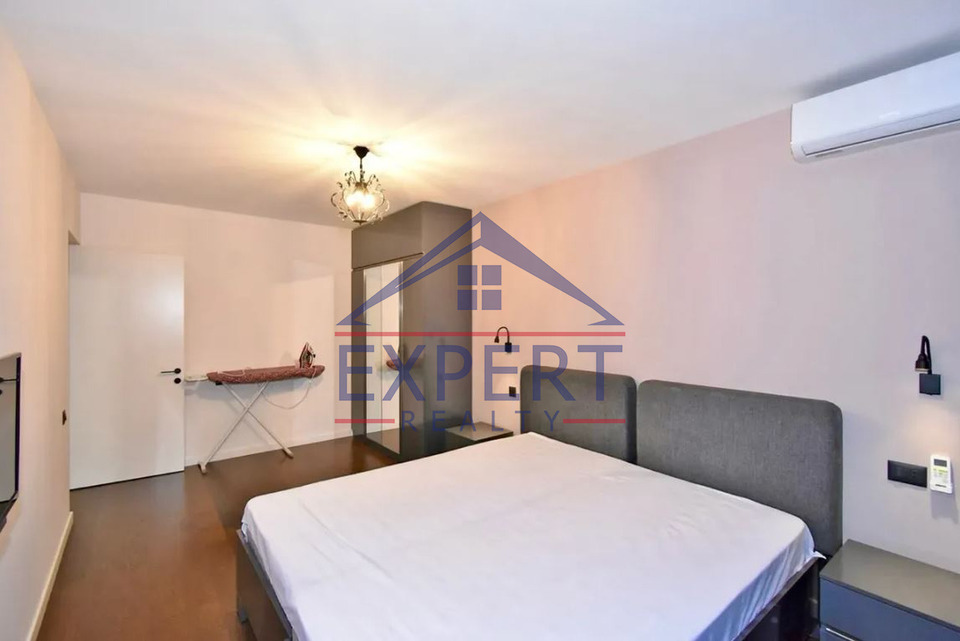 ԿԵՆՏՐՈՆ, ԲՈՒԶԱՆԴ ՓՈՂՈՑ, 3 ՍԵՆՅԱԿ