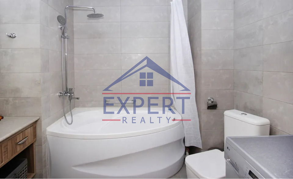 ԿԵՆՏՐՈՆ, ԵԿՄԱԼՅԱՆ  ՓՈՂՈՑ, 3 ՍԵՆՅԱԿ