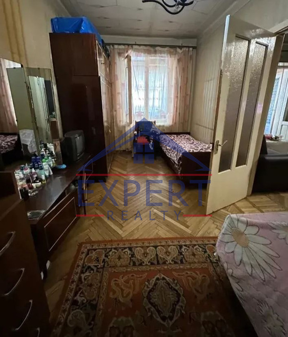 ԱՐԱԲԿԻՐ,ԱՂԲՅՈՒՐ ՍԵՐՈԲԻ ՓՈՂՈՑ, 3 ՍԵՆՅԱԿ