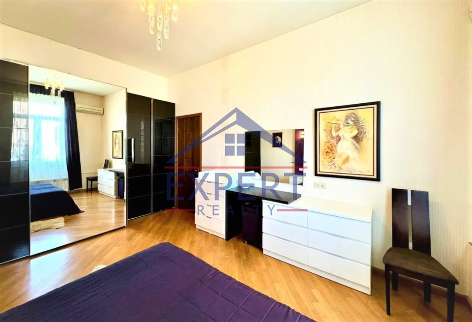 ԿԵՆՏՐՈՆ, ՆԱՐ-ԴՈՍ ՓՈՂՈՑ, 4 ՍԵՆՅԱԿ