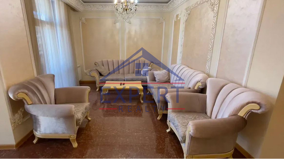 ԿԵՆՏՐՈՆ, ՍԱՅԱԹ-ՆՈՎԱ  3 ՍԵՆՅԱԿ